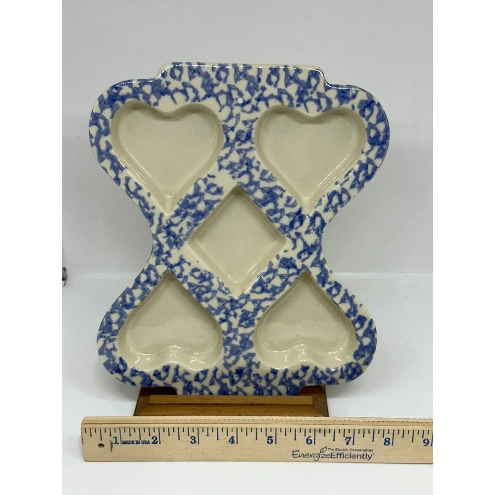 VTG Friendship Pottery Roseville Ohio Heart Muffin Pan Blue White Spongeware